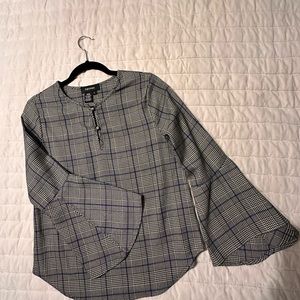 Karen Kane blouse with bell sleeves